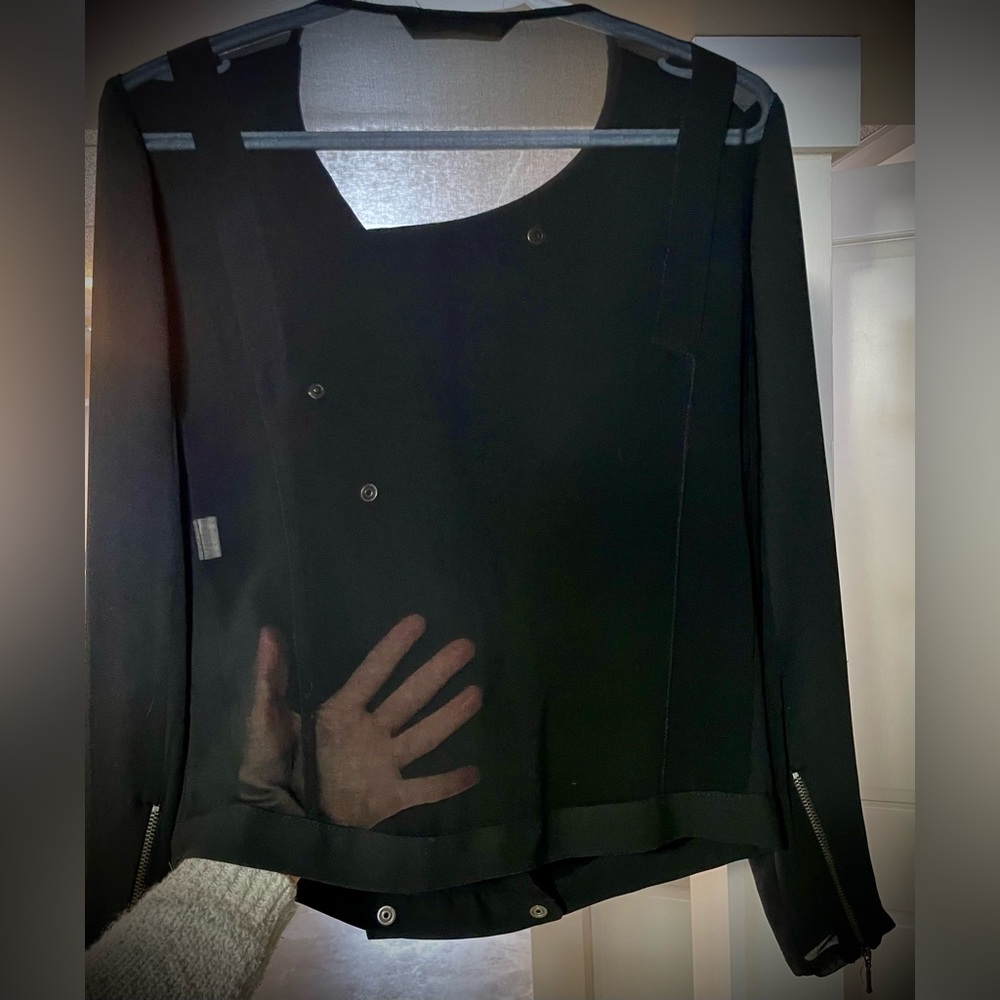 Lightweight Jacket - Picture 3 of 4